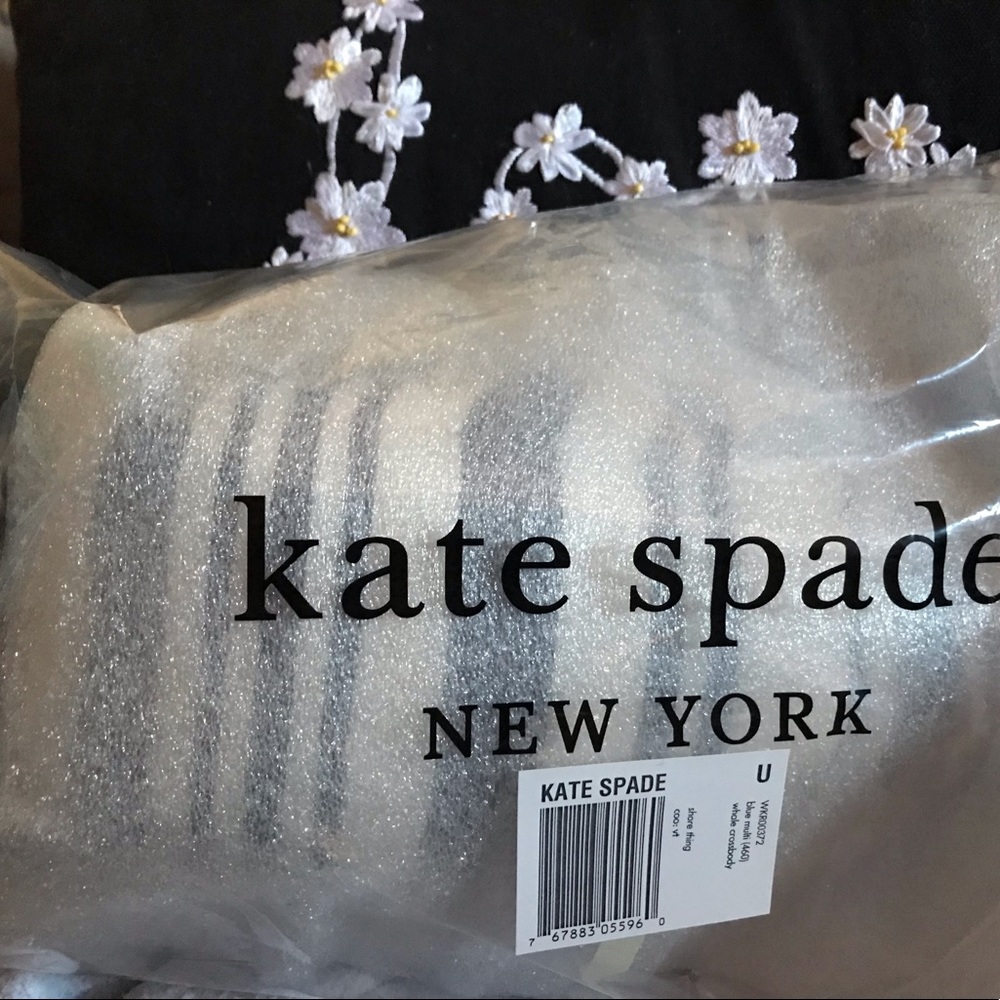 Kate Spade NWT Shore Thing Whale Crossbody Purse - FOUR TIME HOST PICK! 🏆 - Picture 9 of 12